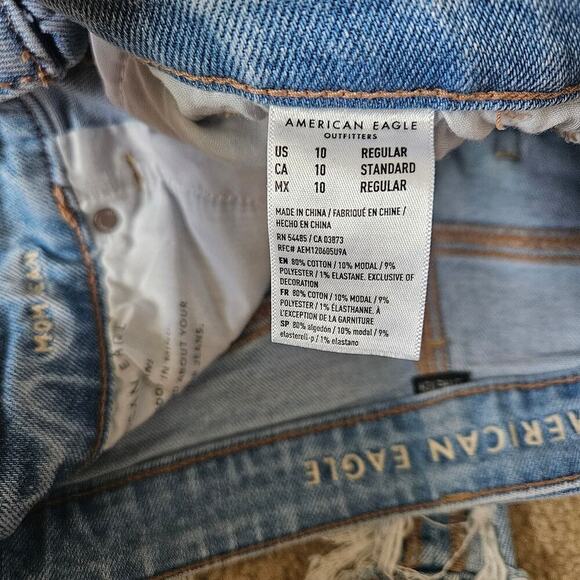 American eagle AE Stretch Ripped Mom Jean 10R - Picture 3 of 7